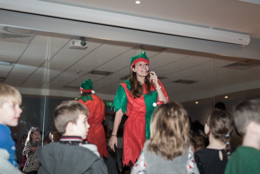 David Lloyd Colchester | DL Kids Christmas Workshop
