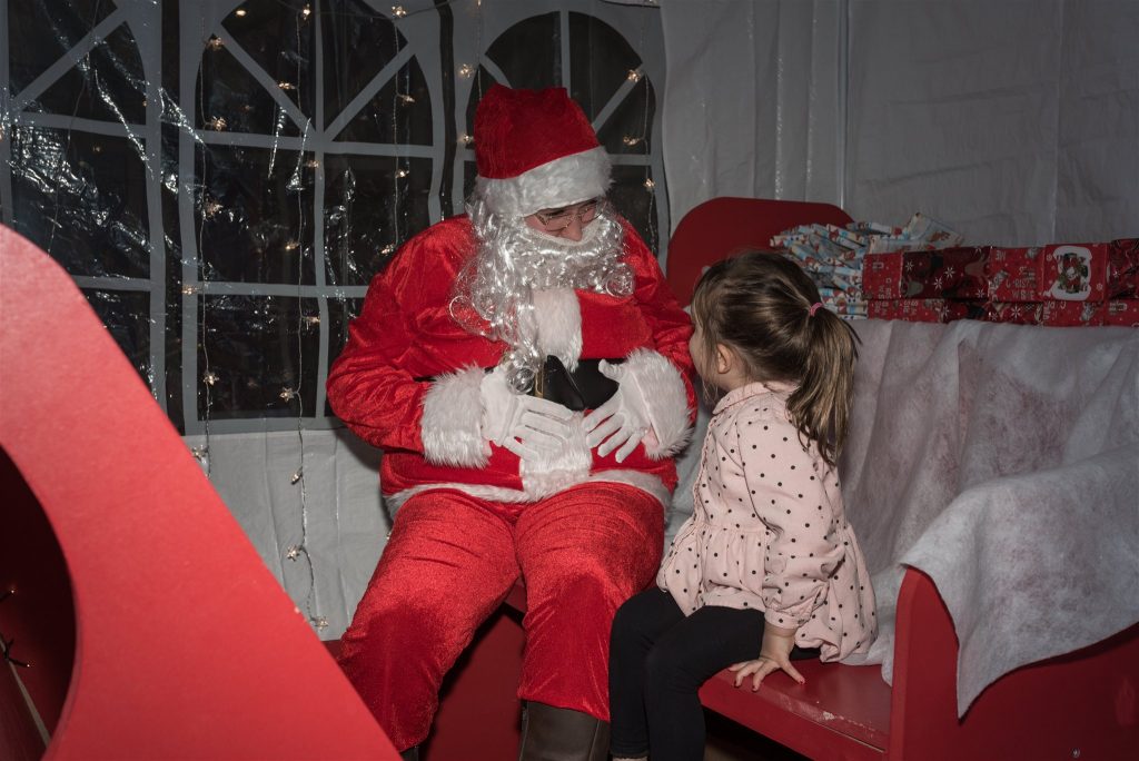 David Lloyd Colchester | DL Kids Christmas Workshop